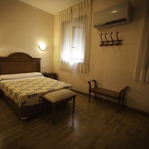 Habitación con Cama King